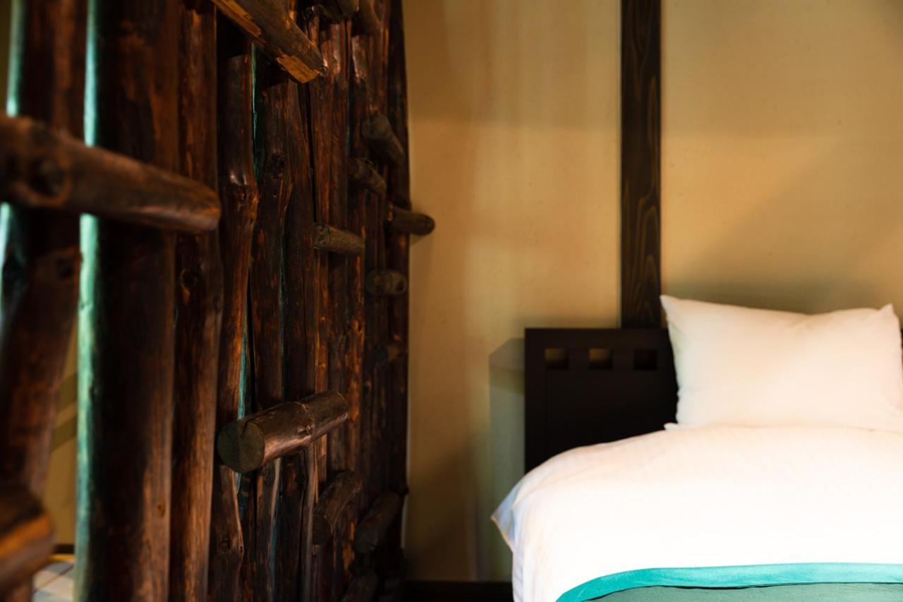 Ancient Hotel Asama Каруидзава Экстерьер фото